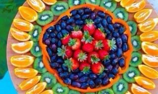 10种创意水果拼盘图片