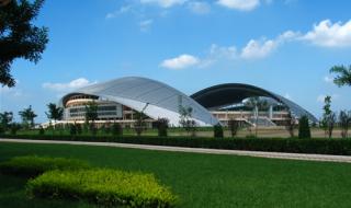 河南省体育中心体育场